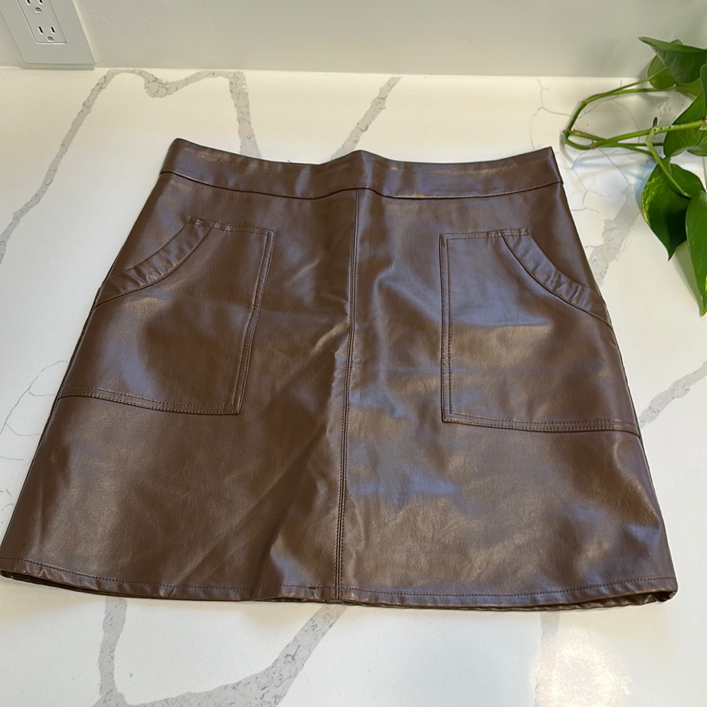 Chic Wish Faux Leather Skirt